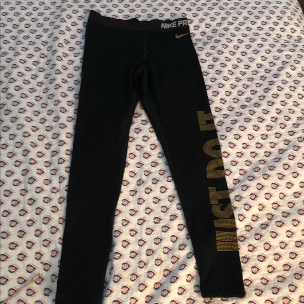 Nike pro leggings